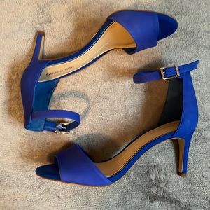 Gianni Bini Royal Blue Heels